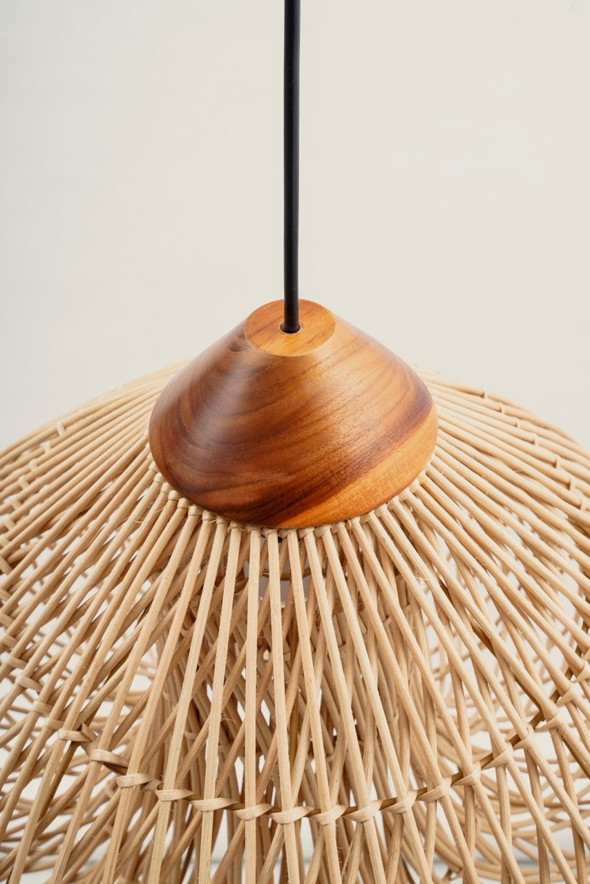 Natural rattan and teak wood lamp (Medium)