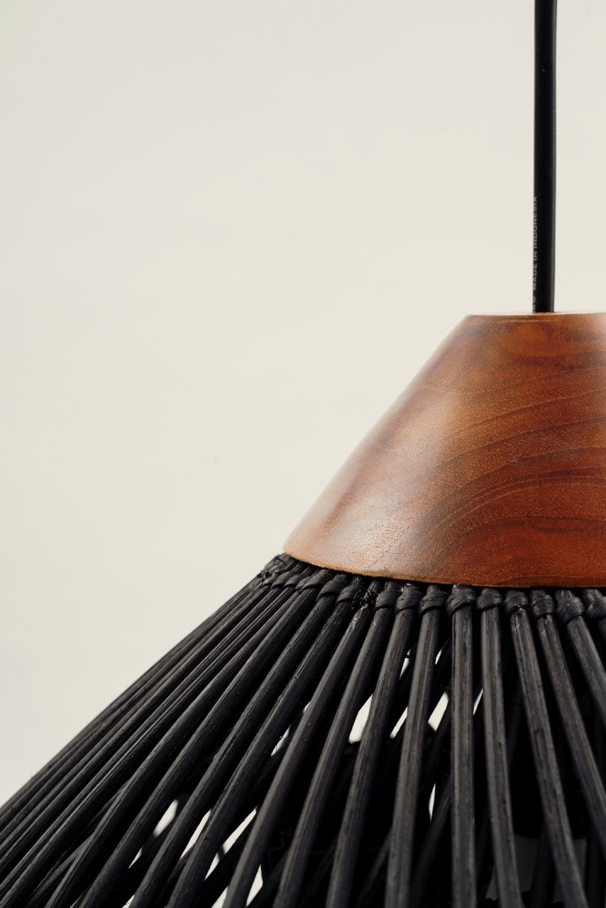Black rattan and teak wood lamp (Medium)